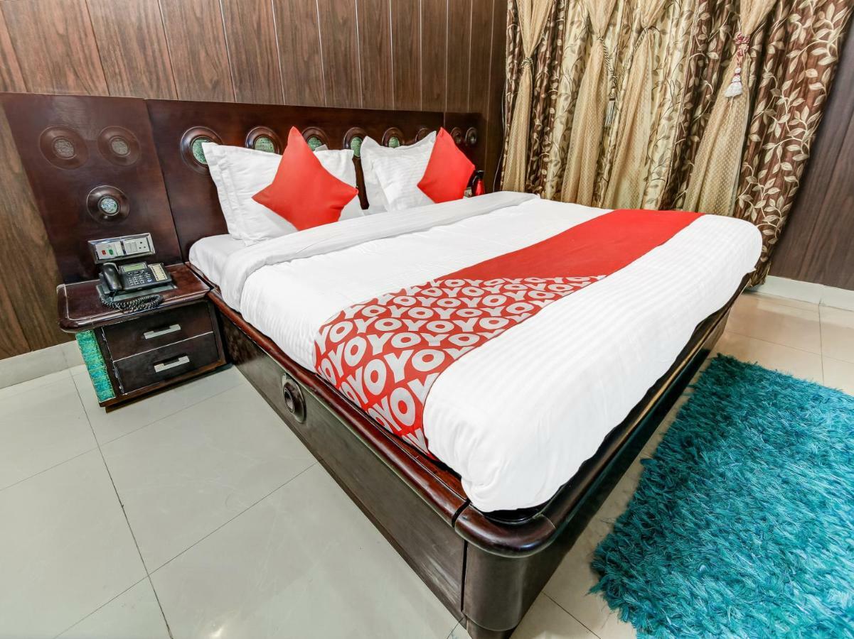 Oyo 27999 Hotel Deep Sirsa ภายนอก รูปภาพ