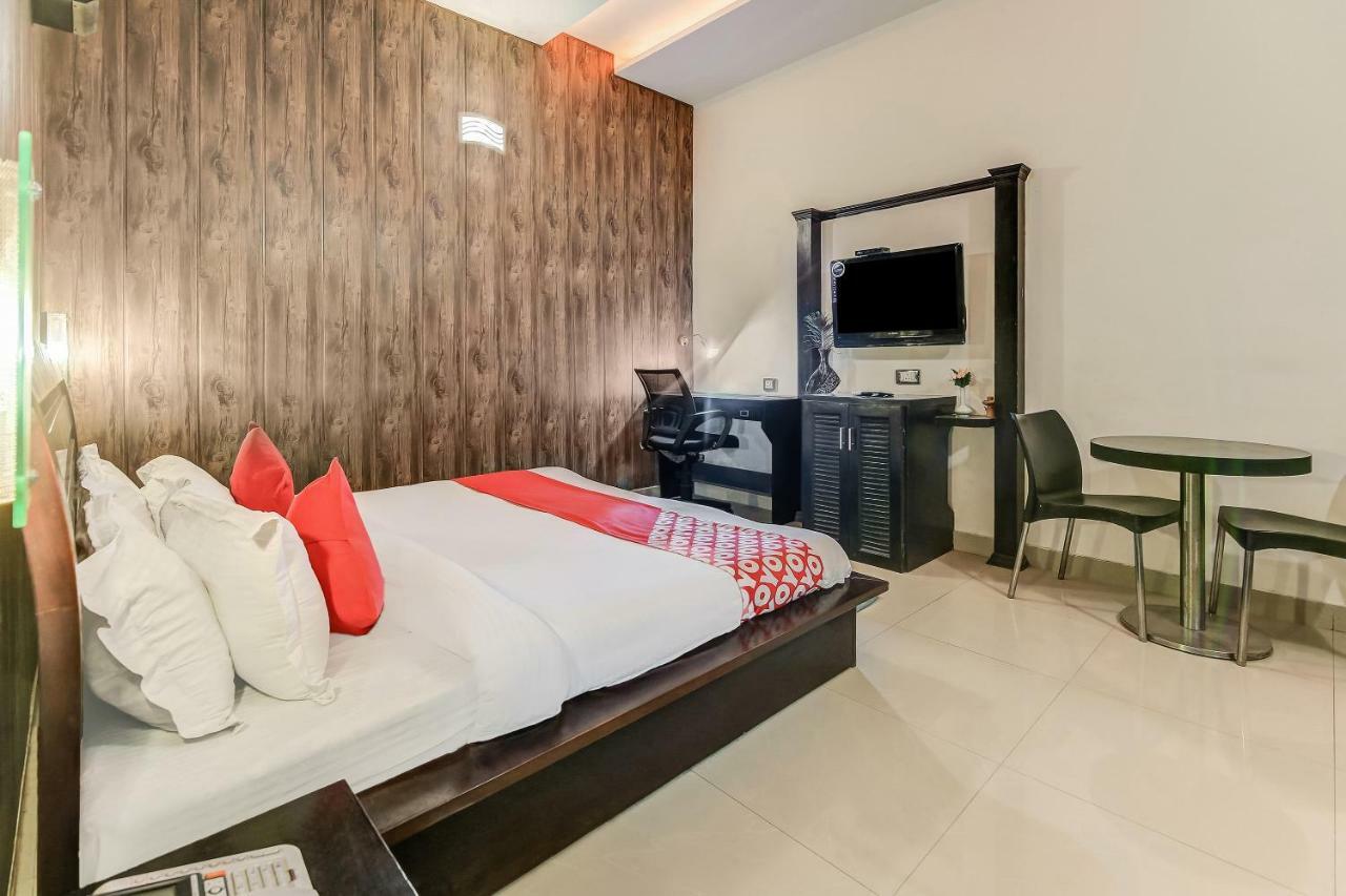 Oyo 27999 Hotel Deep Sirsa ภายนอก รูปภาพ