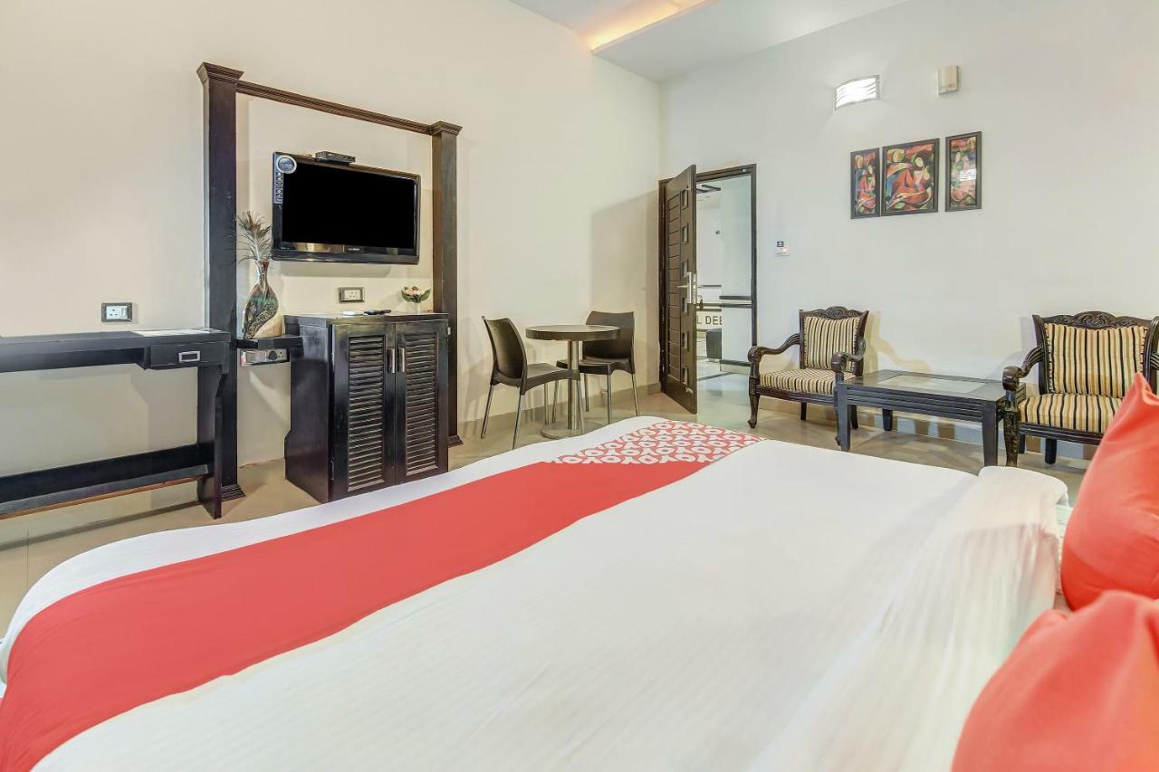 Oyo 27999 Hotel Deep Sirsa ภายนอก รูปภาพ